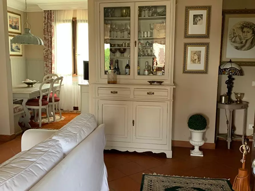 Immagine 4 di Appartamento in vendita  a Pontedera