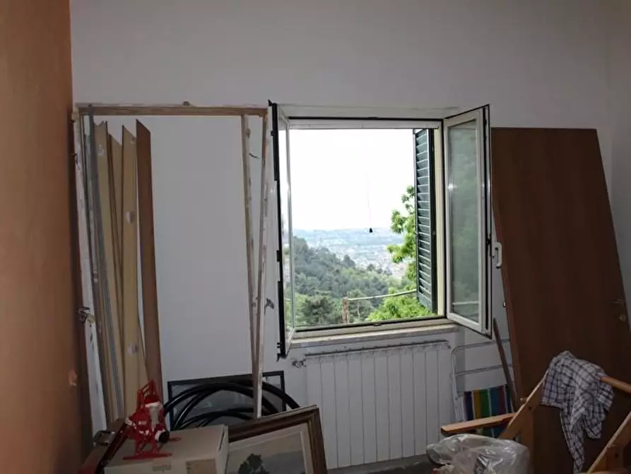 Immagine 13 di Casa colonica in vendita  a Massa