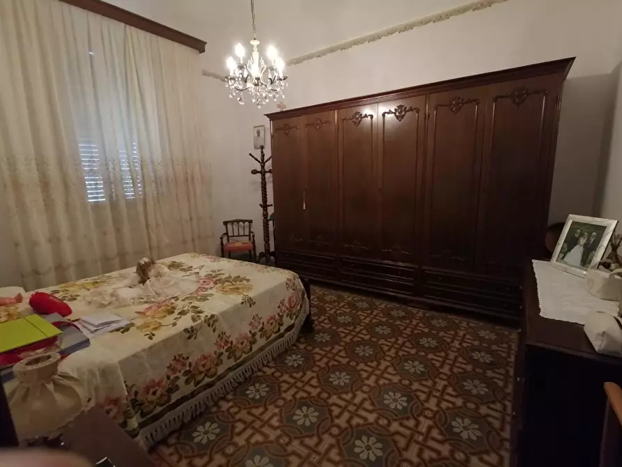Immagine 6 di Villa in vendita  a Cascina