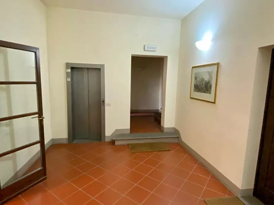 Immagine 47 di Appartamento in vendita  a Pontedera