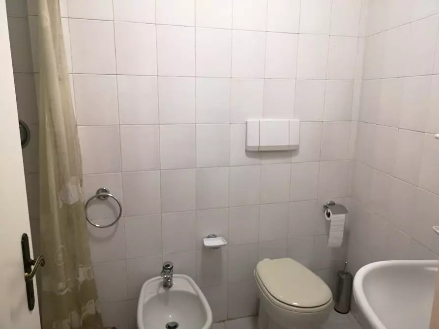 Immagine 10 di Appartamento in vendita  a Lerici