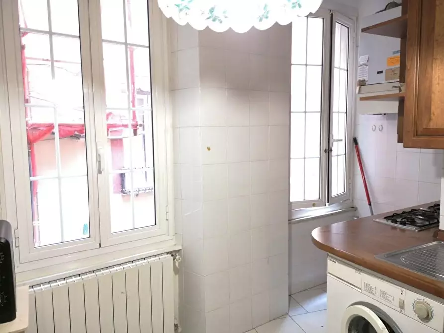 Immagine 5 di Appartamento in vendita  a Lerici