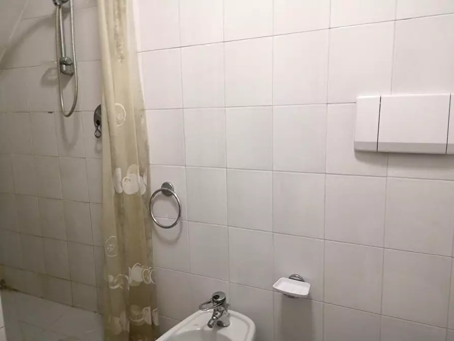 Immagine 11 di Appartamento in vendita  a Lerici