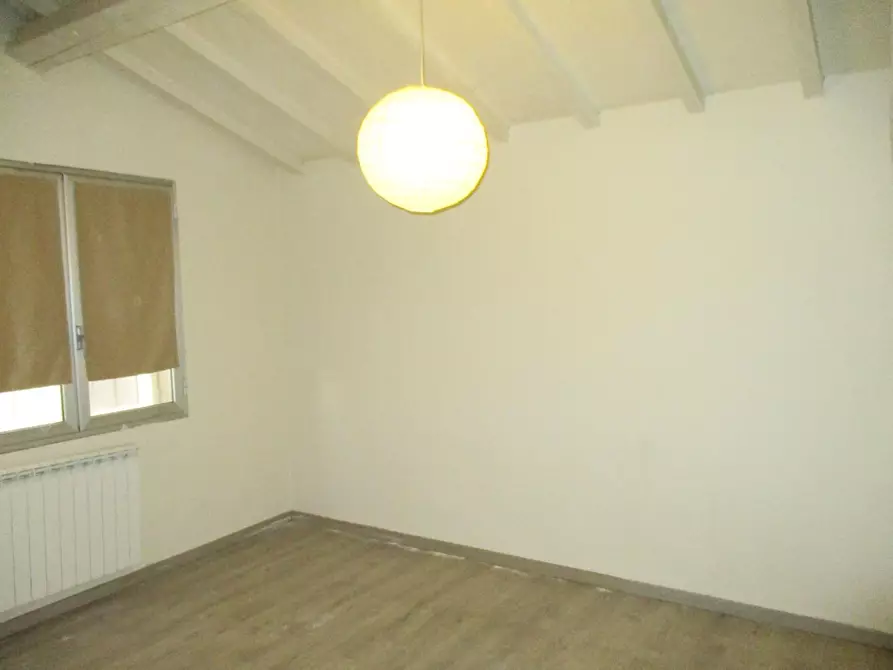 Immagine 7 di Appartamento in vendita  a Pontedera