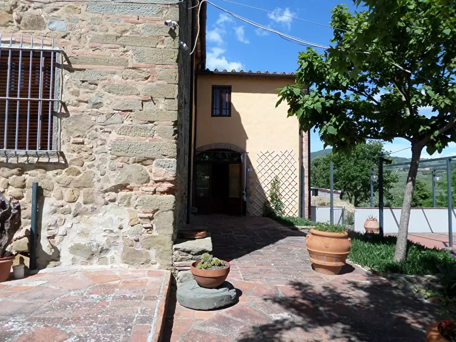 Immagine 2 di Casa semindipendente in vendita  a Vinci