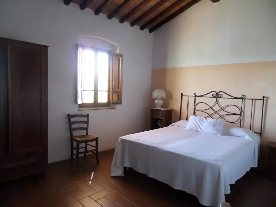 Immagine 13 di Casa semindipendente in vendita  a Vinci