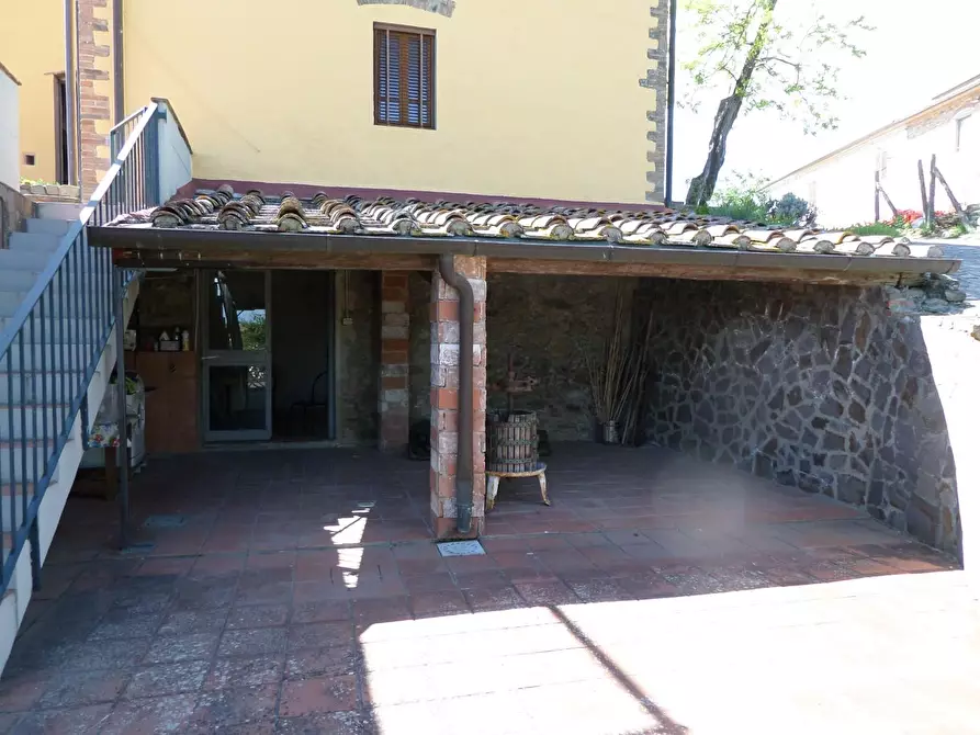 Immagine 17 di Casa semindipendente in vendita  a Vinci