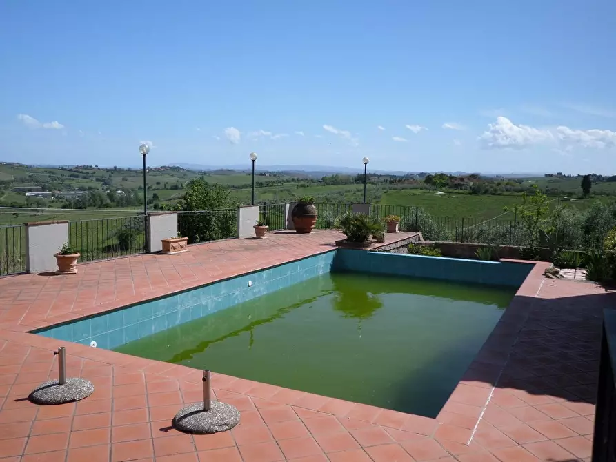 Immagine 9 di Casa semindipendente in vendita  a Vinci