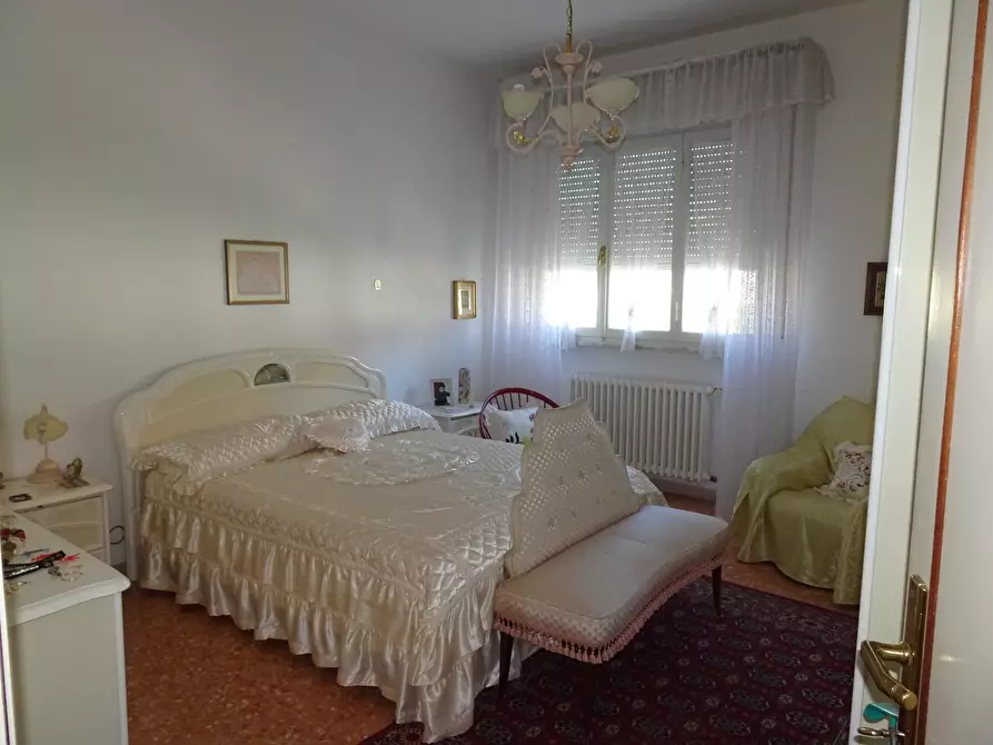 Immagine 9 di Appartamento in vendita  a Pontedera