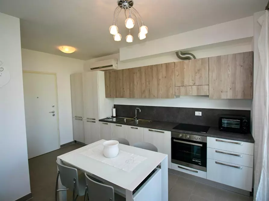 Immagine 6 di Appartamento in affitto  a Pisa