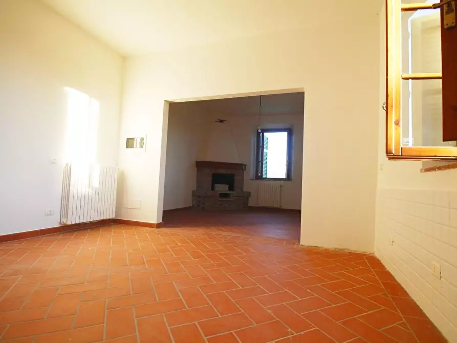 Immagine 13 di Casa colonica in vendita  a Vinci