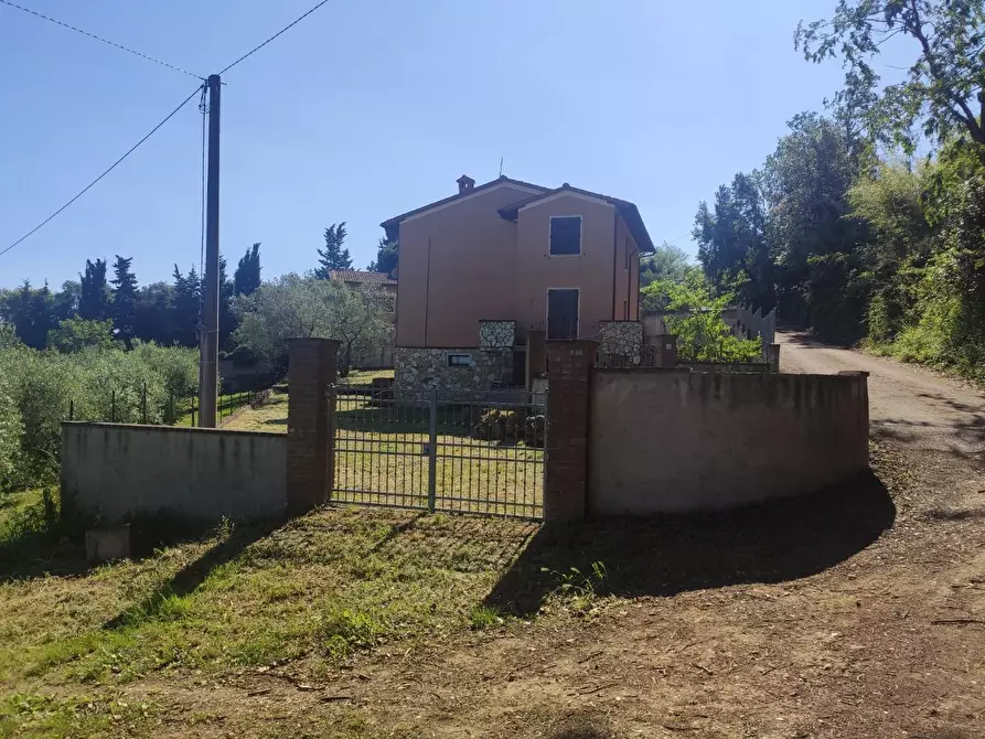 Immagine 14 di Villa in vendita  a Casciana Terme Lari