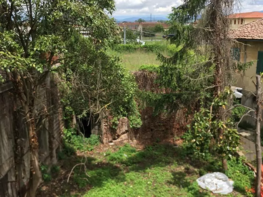 Immagine 17 di Palazzo in vendita  a San Miniato