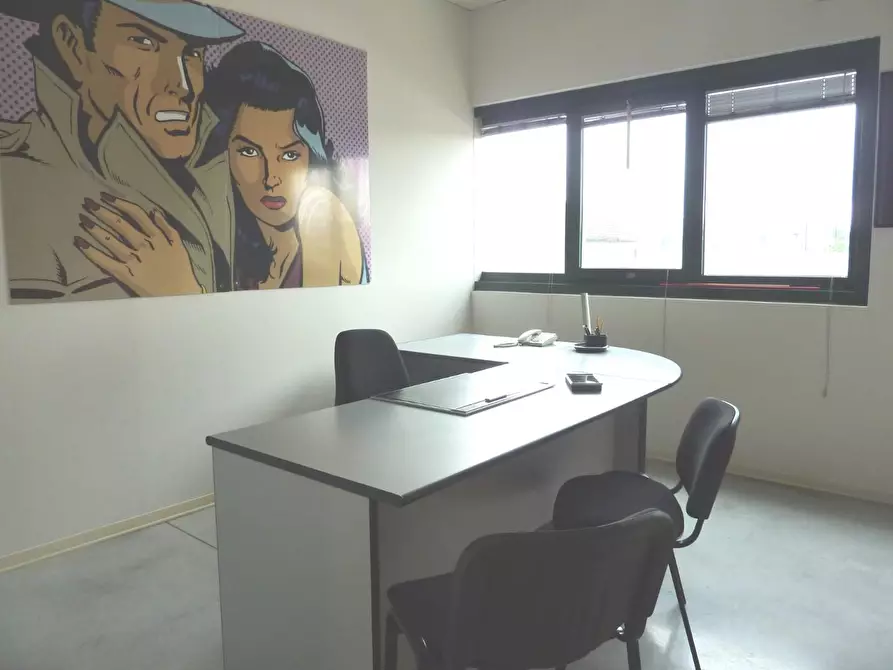 Immagine 4 di Ufficio in affitto  a Empoli