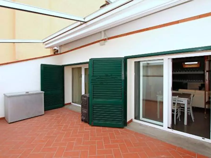 Immagine 4 di Appartamento in vendita  a Poggibonsi