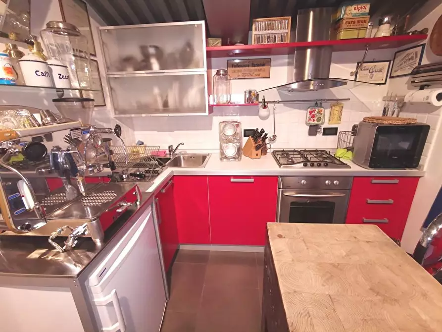 Immagine 14 di Appartamento in vendita  a Poggibonsi