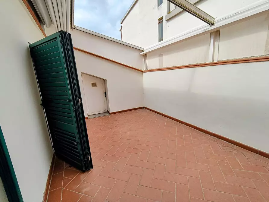 Immagine 29 di Appartamento in vendita  a Poggibonsi