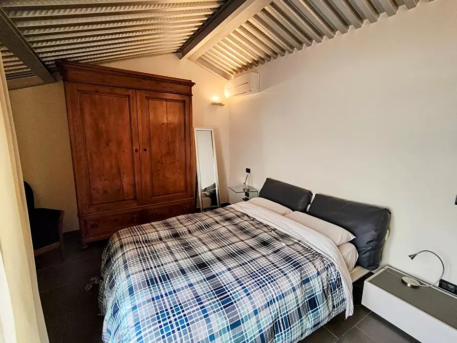 Immagine 25 di Appartamento in vendita  a Poggibonsi