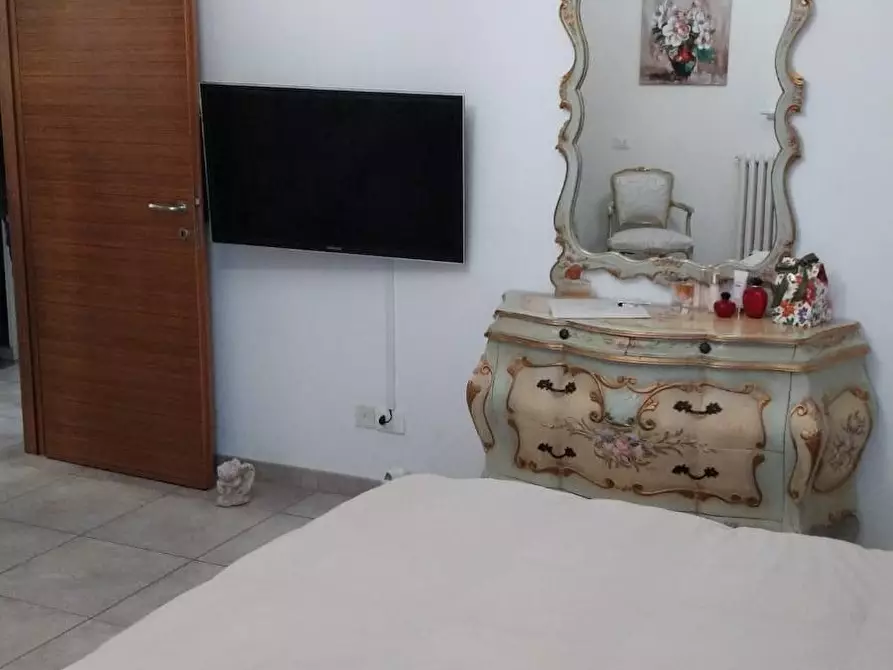 Immagine 12 di Appartamento in vendita  a Massa