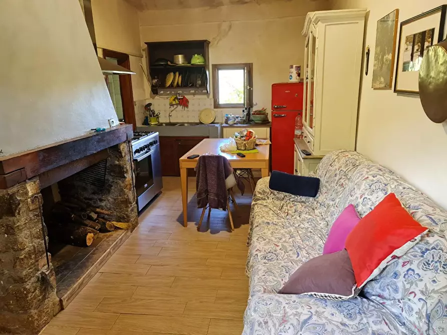 Immagine 33 di Casa colonica in vendita  a San Gimignano