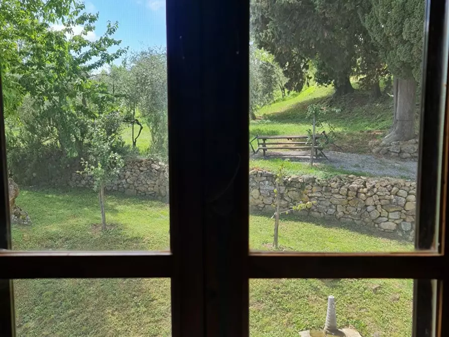 Immagine 21 di Casa colonica in vendita  a San Gimignano