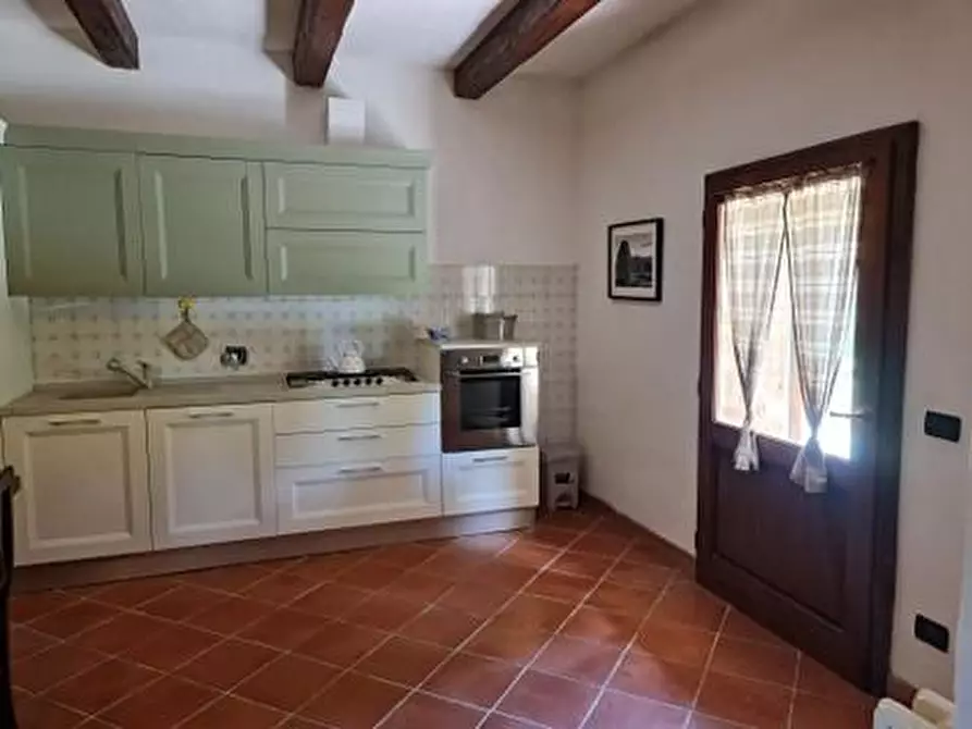 Immagine 26 di Casa colonica in vendita  a San Gimignano