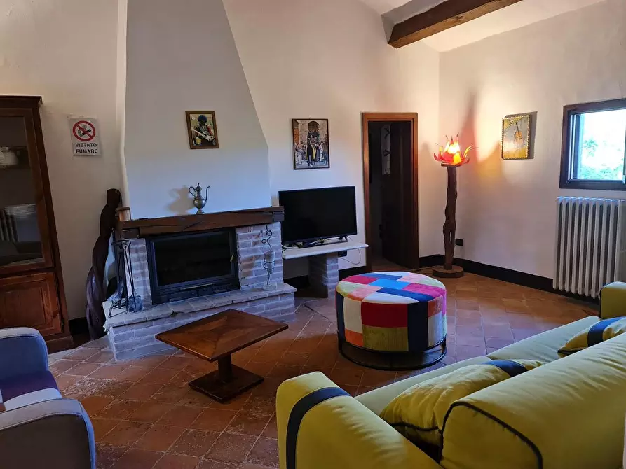 Immagine 35 di Casa colonica in vendita  a San Gimignano