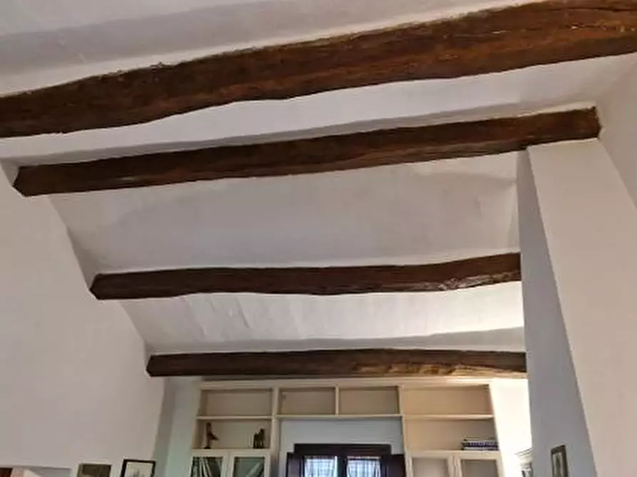 Immagine 37 di Casa colonica in vendita  a San Gimignano