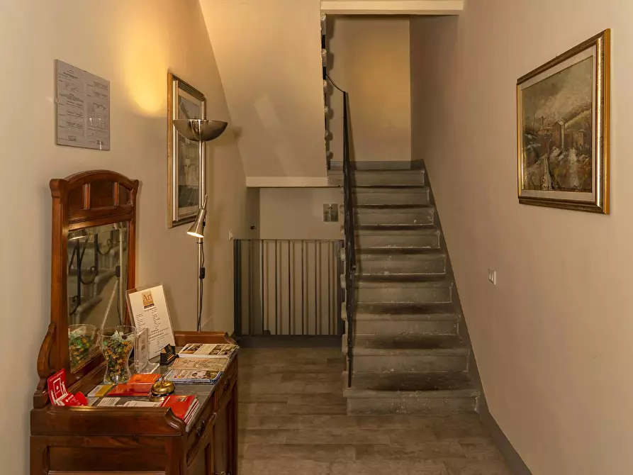 Immagine 11 di Casa semindipendente in vendita  a Capannori