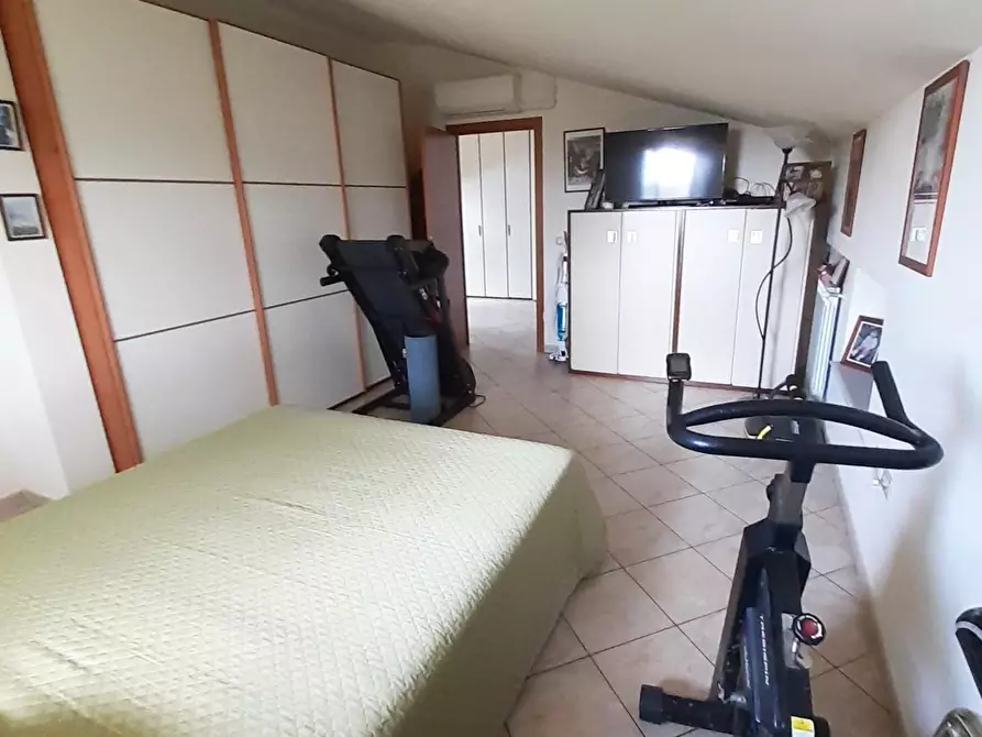 Immagine 19 di Porzione di casa in vendita  a Carrara