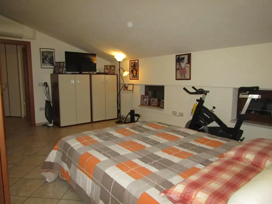 Immagine 20 di Porzione di casa in vendita  a Carrara