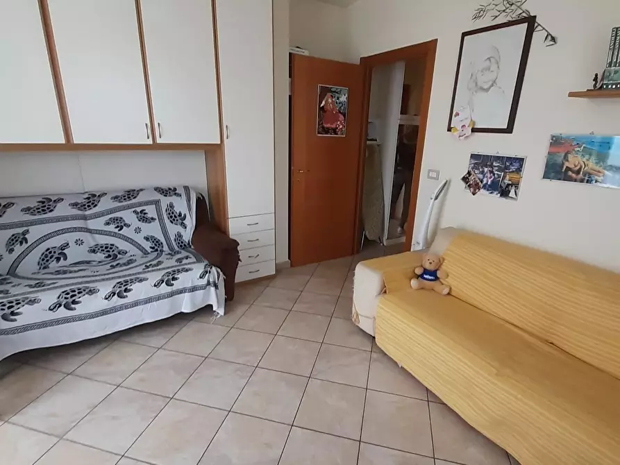 Immagine 12 di Porzione di casa in vendita  a Carrara