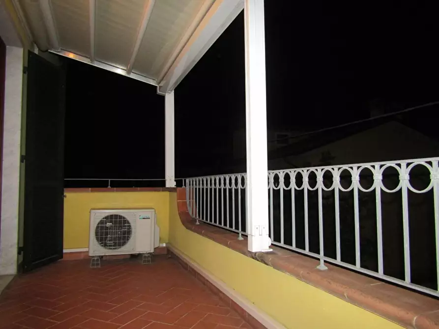 Immagine 33 di Porzione di casa in vendita  a Carrara