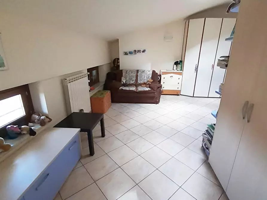 Immagine 25 di Porzione di casa in vendita  a Carrara