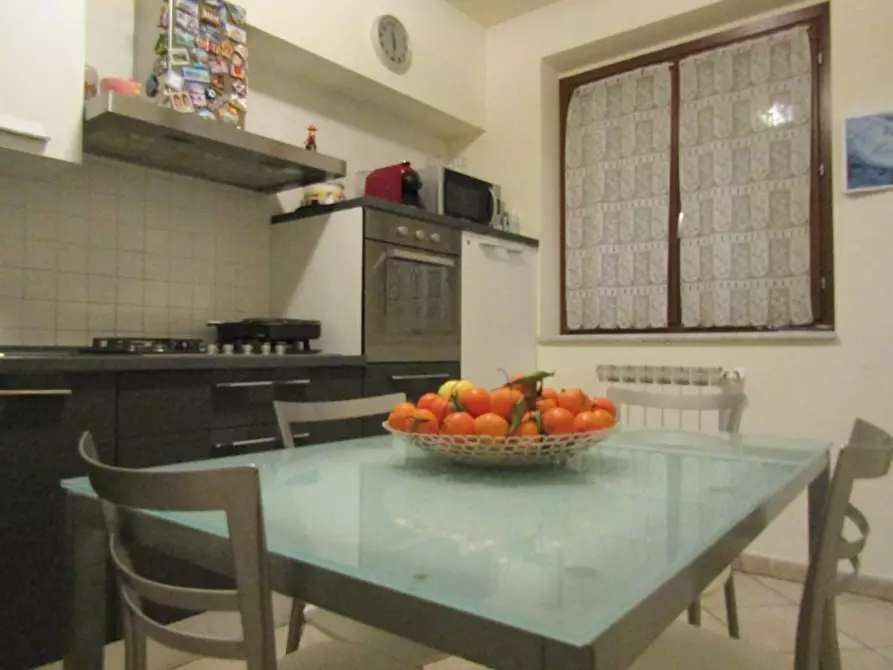 Immagine 9 di Porzione di casa in vendita  a Carrara