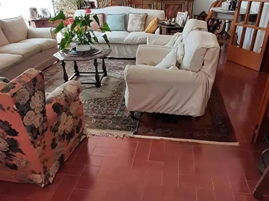 Immagine 5 di Casa bifamiliare in vendita  a Cecina