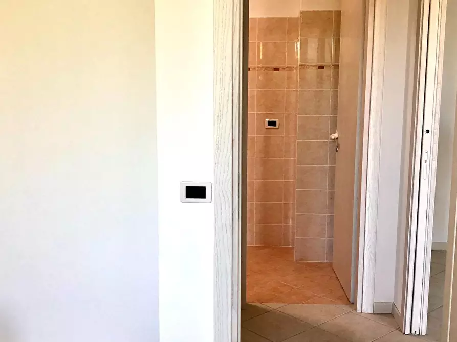 Immagine 5 di Appartamento in vendita  a Siena