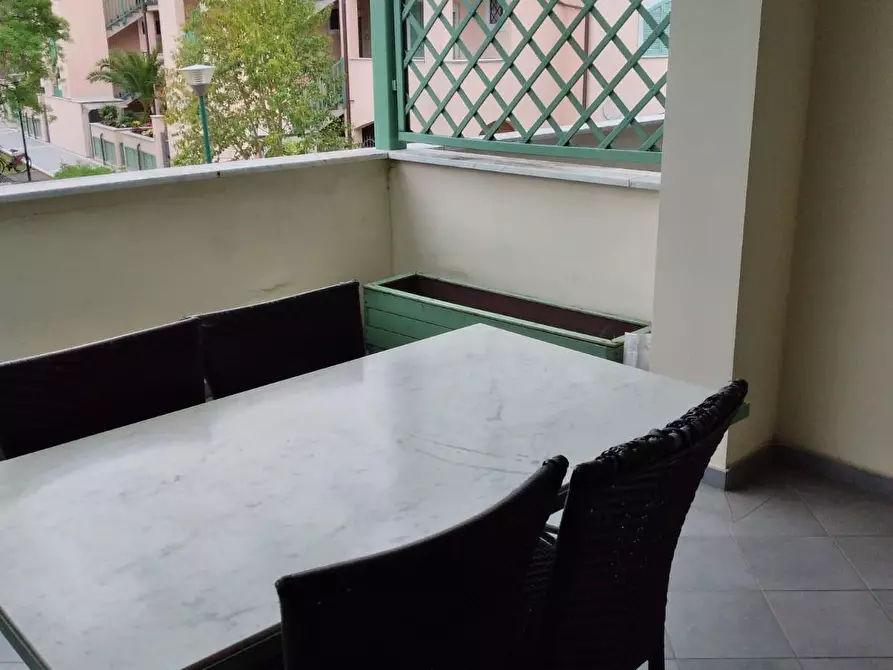 Immagine 4 di Appartamento in vendita  a Seravezza