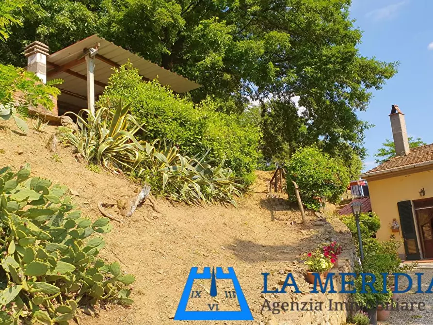 Immagine 15 di Casa indipendente in vendita  a Lamporecchio