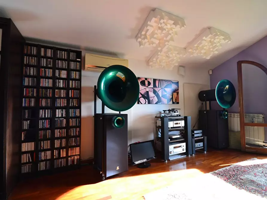 Immagine 18 di Casa trifamiliare in vendita  a Monteriggioni