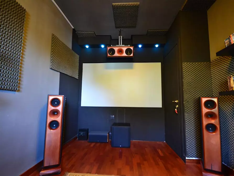 Immagine 15 di Casa trifamiliare in vendita  a Monteriggioni