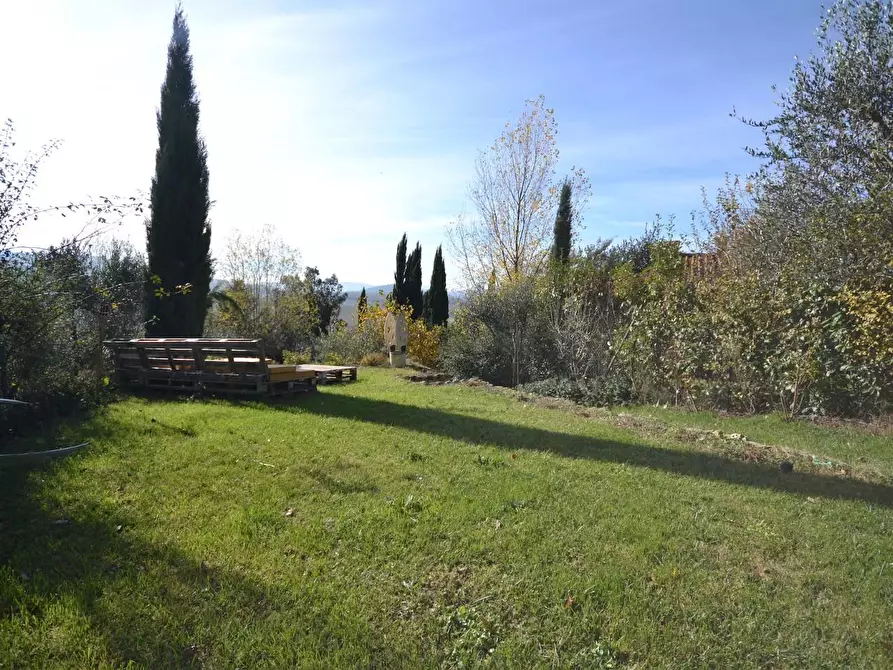 Immagine 4 di Casa trifamiliare in vendita  a Monteriggioni