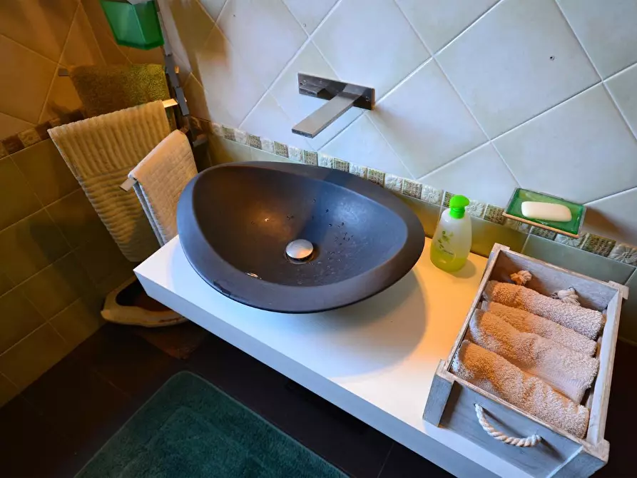 Immagine 12 di Casa trifamiliare in vendita  a Monteriggioni