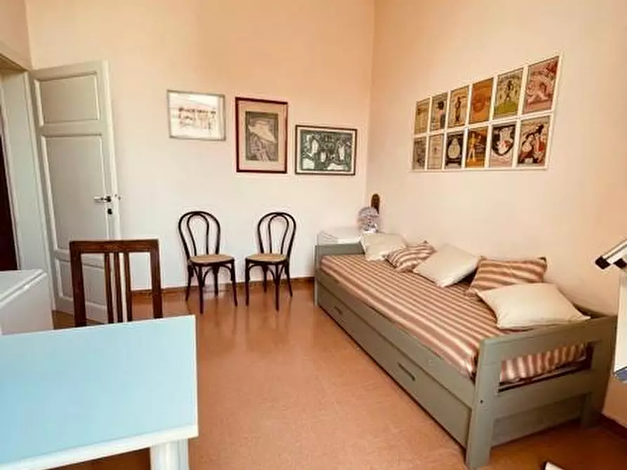 Immagine 22 di Appartamento in affitto  a Pisa