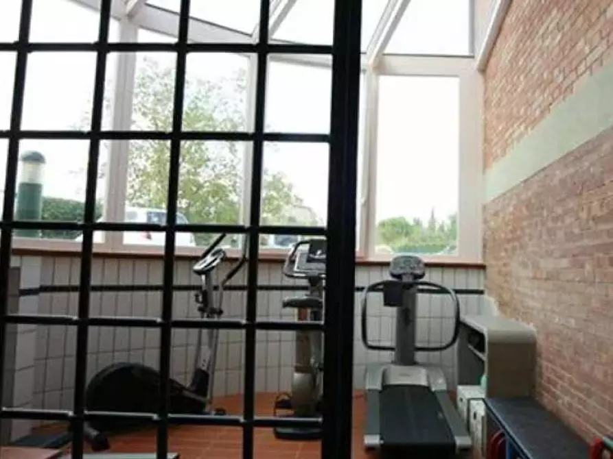 Immagine 10 di Porzione di casa in vendita  a Siena