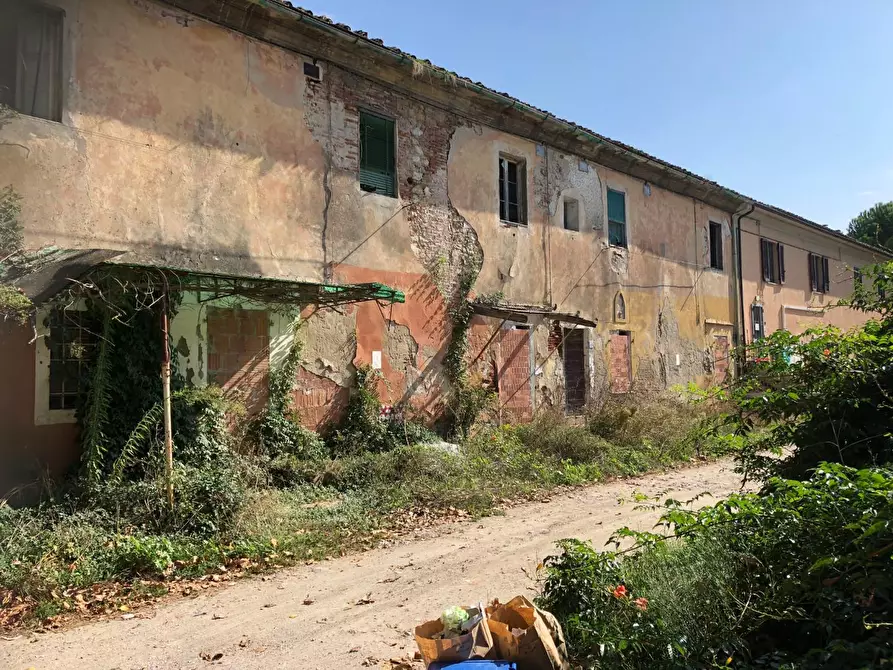Immagine 8 di Rustico / casale in vendita  a San Giuliano Terme