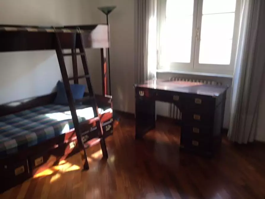 Immagine 18 di Villa in vendita  a Camaiore