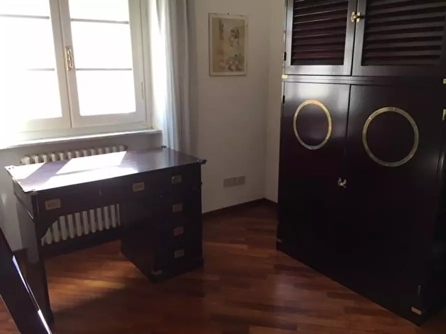 Immagine 19 di Villa in vendita  a Camaiore