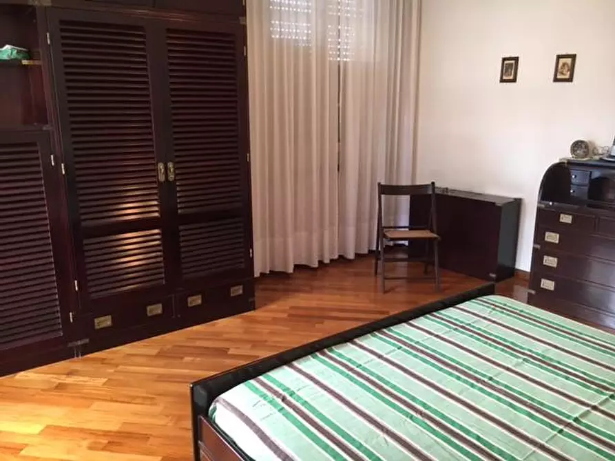 Immagine 25 di Villa in vendita  a Camaiore