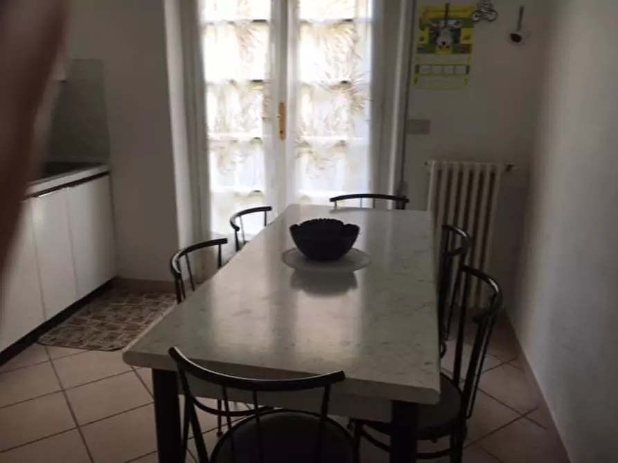 Immagine 11 di Villa in vendita  a Camaiore